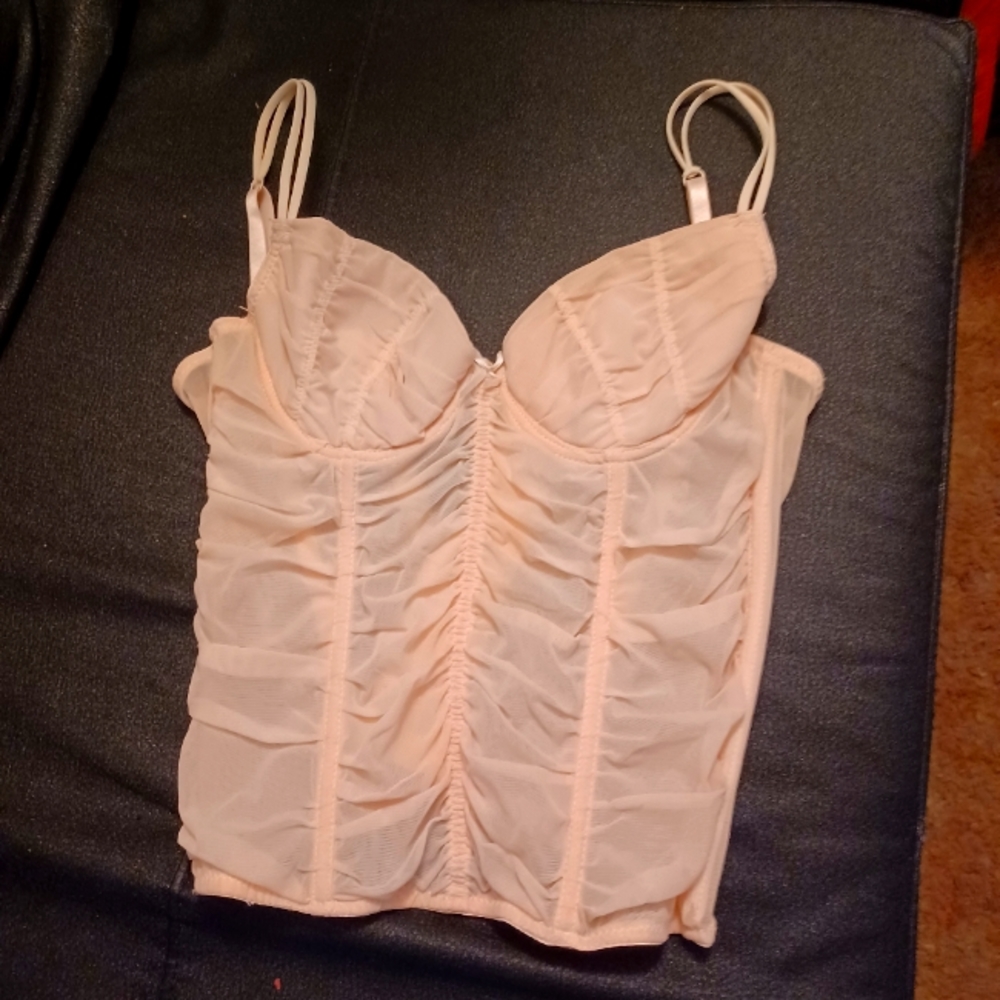 SEMI TRANSPARENT LIGHT PINK RUCHED BRA TOP.HOOK AND EYE CLOSURE IN BACK.